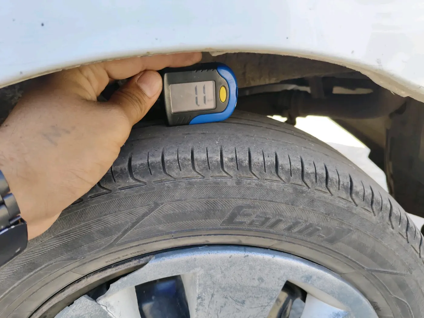 2017 Maruti Alto K10 VXI, CNG, Manual, 1,57,123 km, tyre