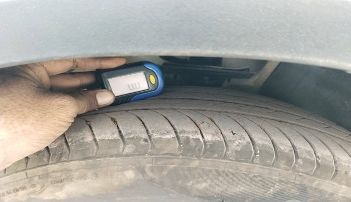 2024 MG ASTOR Sprint 1.5 MT (Ivory), Petrol, Manual, 9,105 km, tyre