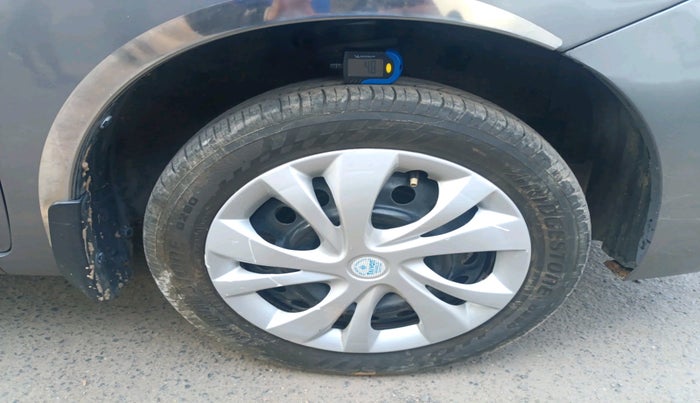 2015 Maruti Wagon R 1.0 VXI, Petrol, Manual, 83,364 km, tyre