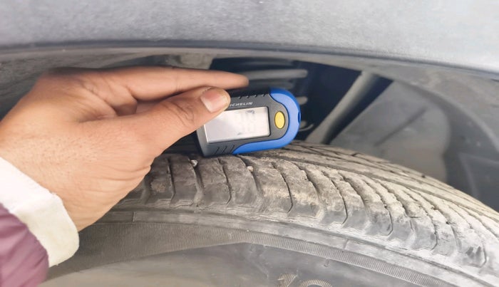 2021 Nissan MAGNITE XV MT, Petrol, Manual, 36,801 km, tyre