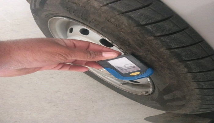 2011 Tata Indica EV2 LS, Diesel, Manual, 77,963 km, tyre