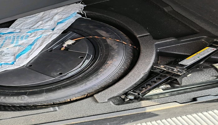 2013 Audi Q3 2.0 QUATTRO TDI AT, Diesel, Automatic, 56,569 km, tyre