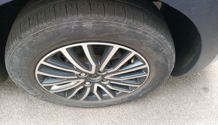 2018 Maruti Dzire ZXI PLUS AMT, Petrol, Automatic, 69,156 km, tyre