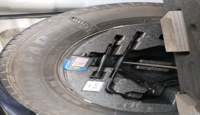 2019 Hyundai Creta E PLUS 1.4 DIESEL, Diesel, Manual, 98,793 km, tyre