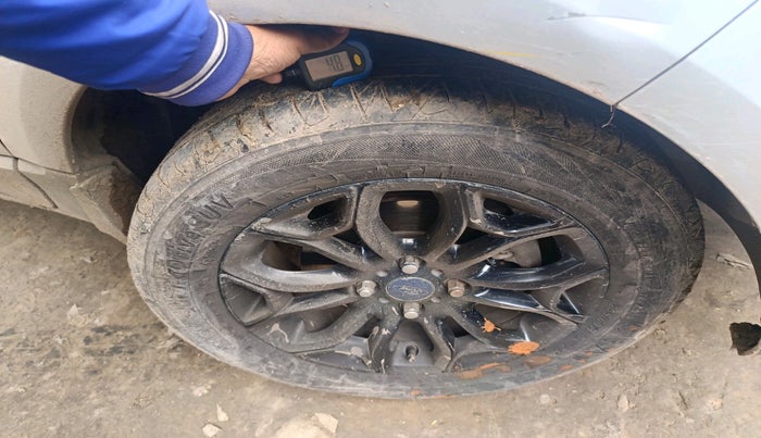 2016 Ford Ecosport TITANIUM 1.5L DIESEL, Diesel, Manual, 1,64,174 km, tyre