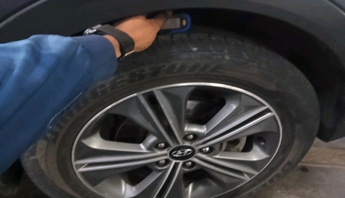 2017 Hyundai Creta SX PLUS AT 1.6 PETROL, Petrol, Automatic, 1,49,029 km, tyre