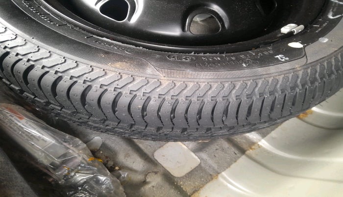 2018 Maruti Alto K10 VXI (O) AMT, Petrol, Automatic, 38,214 km, tyre