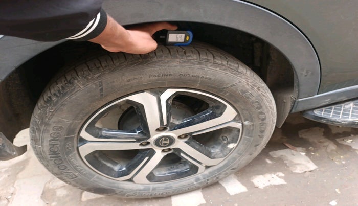 2022 Tata NEXON XZA PLUS (HS) PETROL, Petrol, Automatic, 32,133 km, tyre