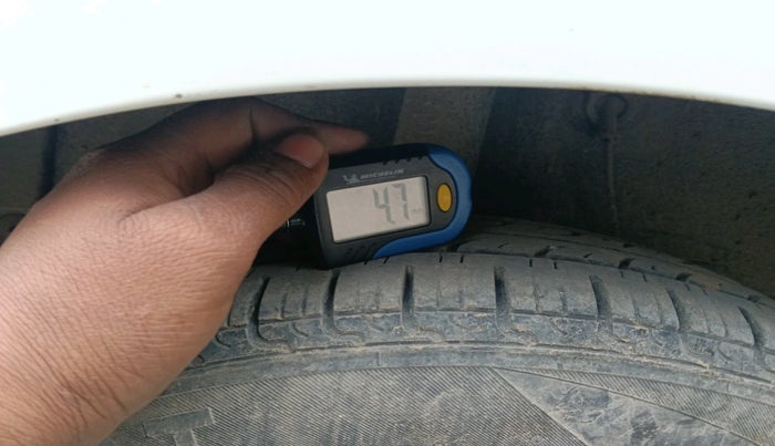 2022 Hyundai GRAND I10 NIOS SPORTZ 1.2 KAPPA VTVT CNG, Petrol, Manual, 55,497 km, tyre