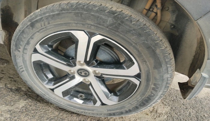 2022 Tata NEXON EV MAX XZ PLUS LUX, Electric, Automatic, 17,122 km, tyre