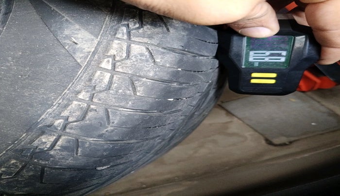 2018 Maruti S Cross DELTA 1.3, Diesel, Manual, 94,501 km, tyre