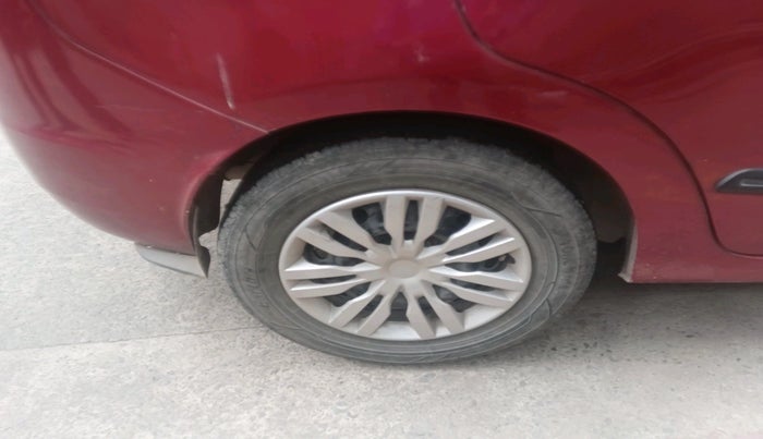 2017 Ford Figo Aspire TREND 1.5 DIESEL, Diesel, Manual, 2,45,582 km, tyre