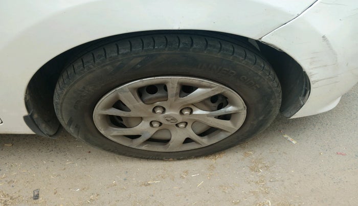 2017 Hyundai Grand i10 MAGNA 1.2 KAPPA VTVT, Petrol, Manual, 82,308 km, tyre