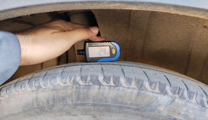 2021 Maruti XL6 ALPHA MT, Petrol, Manual, 39,786 km, tyre