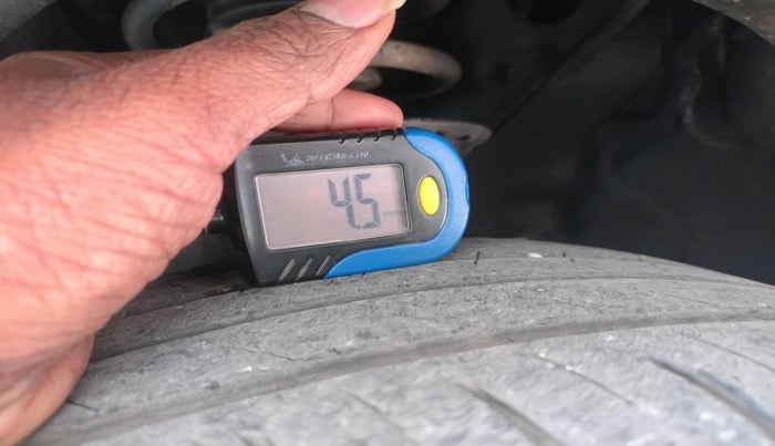 2018 Hyundai Elite i20 ASTA 1.2 (O), Petrol, Manual, 38,566 km, tyre