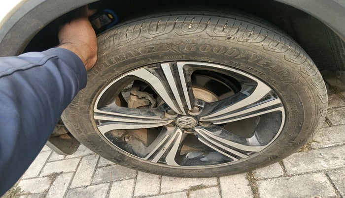 2023 MG ASTOR SAVVY 1.5 CVT S RED, Petrol, Automatic, 9,145 km, tyre