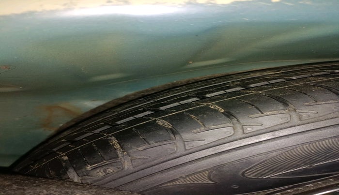 2016 Maruti Baleno ZETA PETROL 1.2, Petrol, Manual, 1,09,003 km, tyre