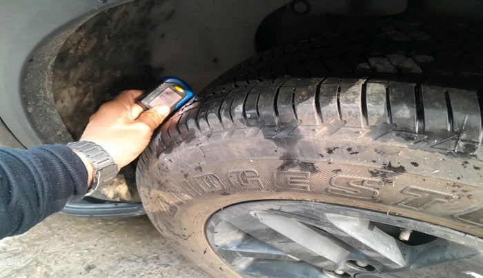 2022 Tata Harrier XT PLUS 2.0L KRYOTEC DARK EDITON, Diesel, Manual, 1,24,000 km, tyre