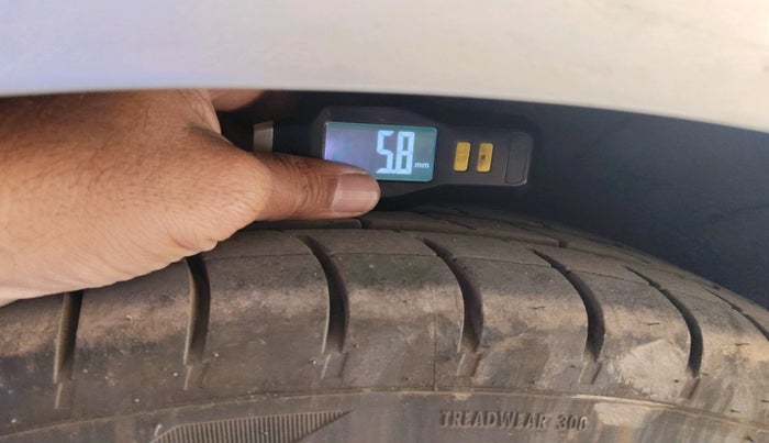 2012 Nissan Sunny XL DIESEL, Diesel, Manual, 1,23,489 km, tyre