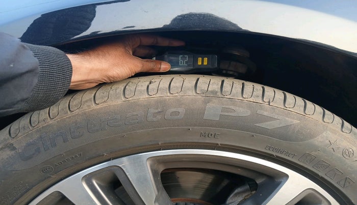 2022 Mercedes Benz E Class E 220d Expression, Diesel, Automatic, 20,062 km, tyre