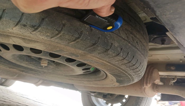 2022 KIA CARENS LUXURY PLUS 1.5 DIESEL 6 STR, Diesel, Manual, 77,750 km, tyre