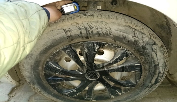 2018 Maruti Swift LXI, Petrol, Manual, 50,225 km, tyre