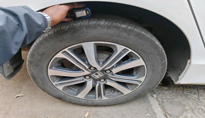 2020 Honda City 1.5L I-VTEC V MT 5TH GEN, Petrol, Manual, 75,706 km, tyre