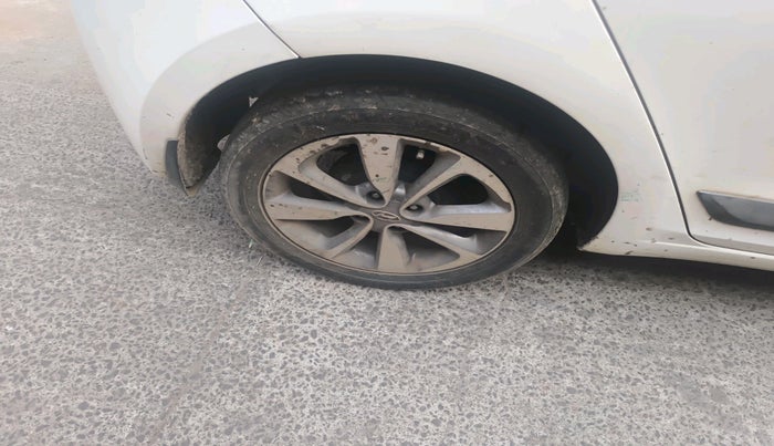 2015 Hyundai Elite i20 ASTA 1.4 CRDI, Diesel, Manual, 68,719 km, tyre