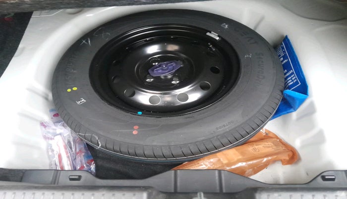 2025 Maruti Dzire VXi, Petrol, Manual, 3,167 km, tyre