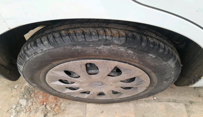 2025 Maruti Dzire VXi, Petrol, Manual, 3,167 km, tyre