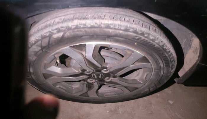 2018 Honda WR-V 1.2L I-VTEC VX MT, Petrol, Manual, 49,988 km, tyre