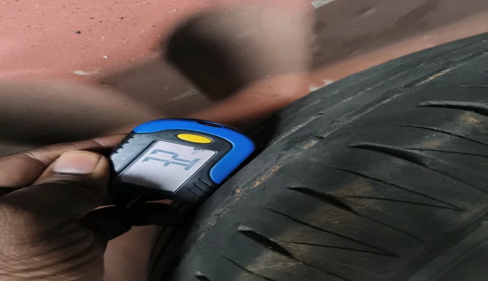 2018 Maruti Vitara Brezza ZDI PLUS DUAL TONE, Diesel, Manual, 1,36,515 km, tyre