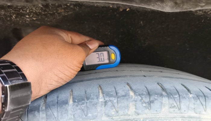 2018 Maruti Vitara Brezza ZDI PLUS DUAL TONE, Diesel, Manual, 1,36,515 km, tyre