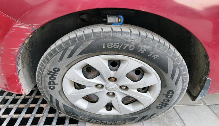 2016 Hyundai Elite i20 SPORTZ 1.4 CRDI, Diesel, Manual, 1,13,768 km, tyre