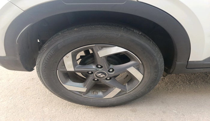 2021 Hyundai VENUE SX 1.5 (O) EXECUTIVE CRDI, Diesel, Manual, 80,038 km, tyre