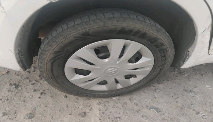 2015 Maruti Swift Dzire TOUR DIESEL, Diesel, Manual, 1,92,146 km, tyre