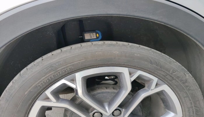 2021 Skoda KUSHAQ STYLE 1.0L TSI MT, Petrol, Manual, 54,552 km, tyre