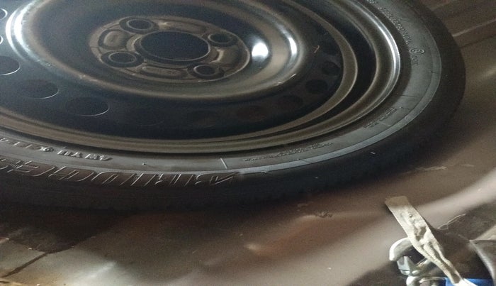 2015 Honda City 1.5L I-VTEC VX, Petrol, Manual, 48,777 km, tyre