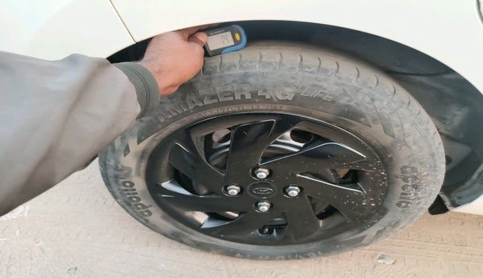 2019 Hyundai NEW SANTRO SPORTZ MT, Petrol, Manual, 82,270 km, tyre