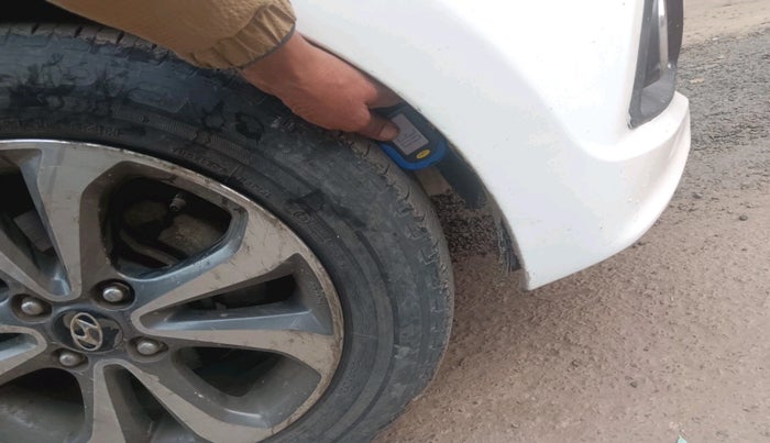 2016 Hyundai Xcent SX 1.2 (O), Petrol, Manual, 1,50,069 km, tyre