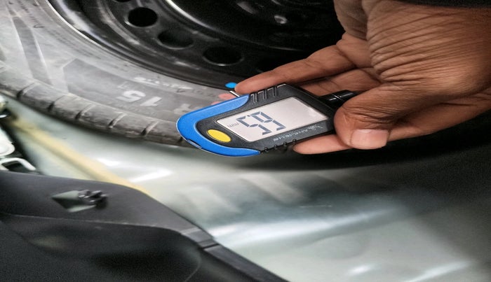 2024 Maruti Baleno ALPHA 1.2 AGS, Petrol, Automatic, 2,937 km, tyre