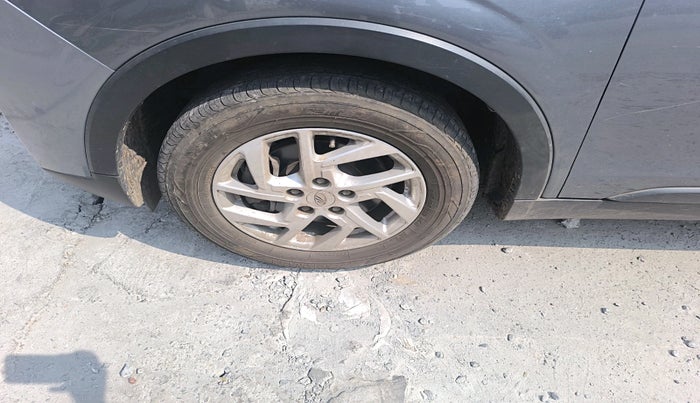 2022 Mahindra XUV300 W8 1.5 DIESEL, Diesel, Manual, 88,457 km, tyre