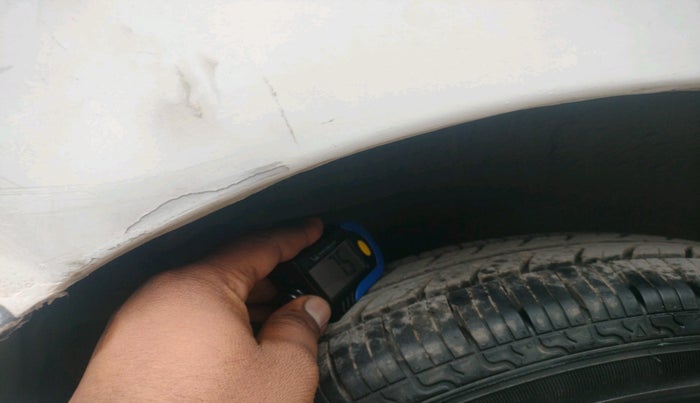 2015 Maruti Wagon R 1.0 LXI CNG, Petrol, Manual, 99,402 km, tyre