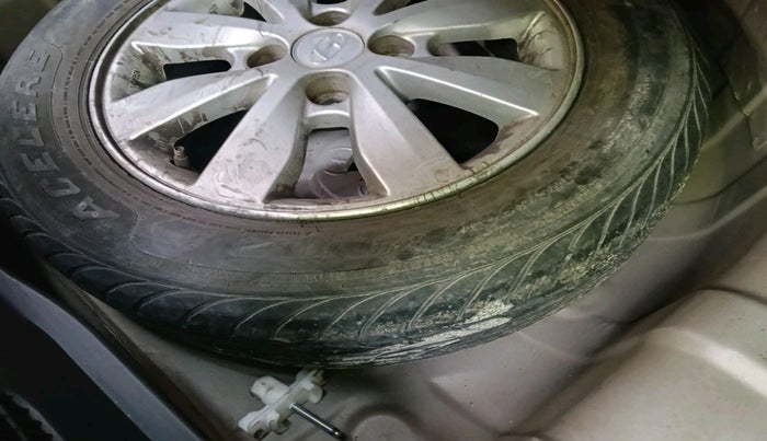 2012 Hyundai i20 ASTA 1.2, Petrol, Manual, 31,811 km, tyre