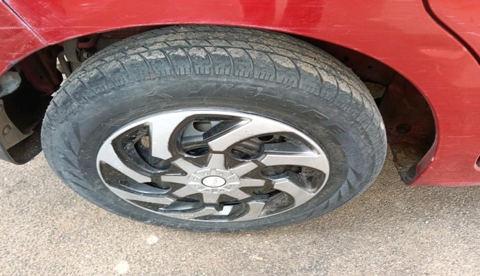 2014 Maruti Celerio VXI, Petrol, Manual, 77,560 km, tyre