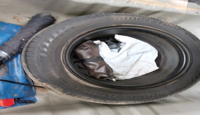 2013 Honda City 1.5L I-VTEC E MT, Petrol, Manual, 93,923 km, tyre