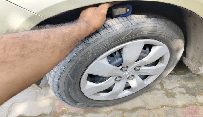 2015 Honda Mobilio 1.5L I-DTEC S, Diesel, Manual, 75,544 km, tyre