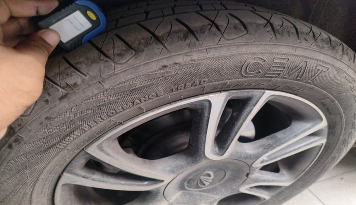 2019 Mahindra MARAZZO M8 8 STR, Diesel, Manual, 30,093 km, tyre