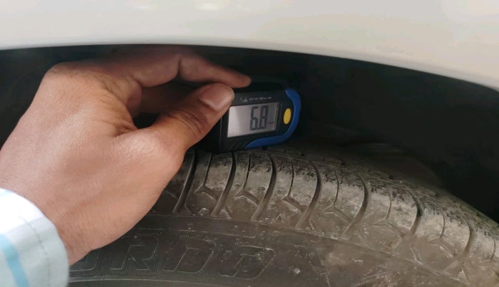 2018 Maruti Swift VXI, Petrol, Manual, 95,189 km, tyre