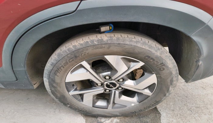 2022 KIA SONET HTX 1.0 IMT, Petrol, Manual, 54,000 km, tyre